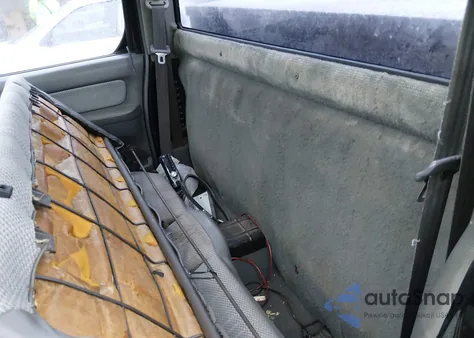 1998 Nissan Frontier Standard/Xe z USA, uszkodzony, nr VIN 1N6DD21S3WC326221